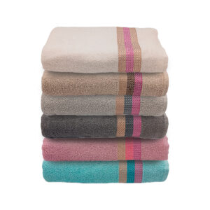 Set de toallas + Pinzas de ropa + Cesta multiuso